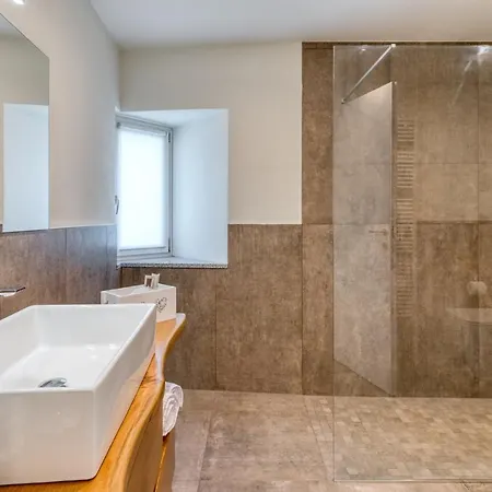 Casa Angelina Apartment Crone